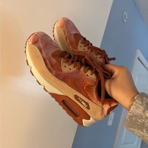 Nike Women's Sneakers - Pink and Tan